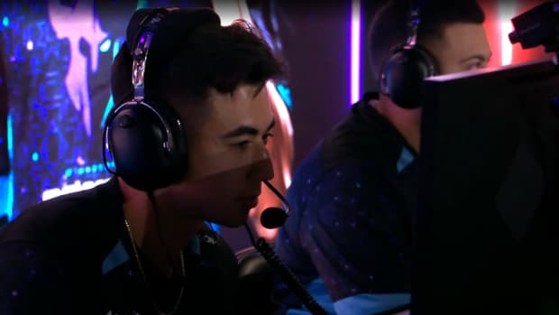 ATTACH ROKKR 2